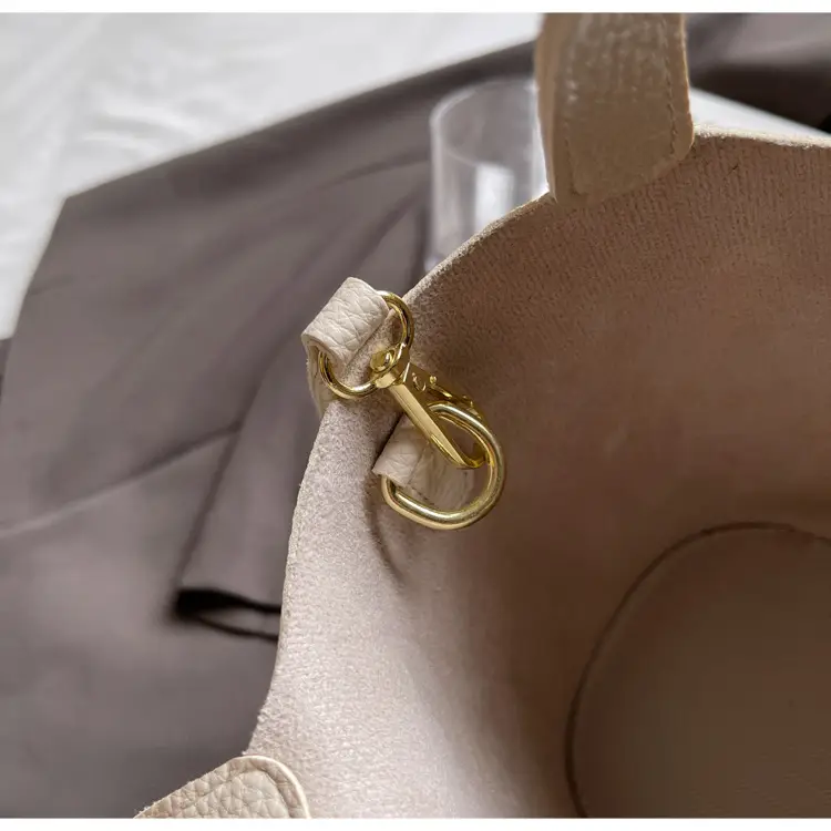 Women's Yellow Litchi Pattern Bucket Bag 2025 — feature 24