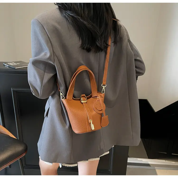 Women's Yellow Litchi Pattern Bucket Bag 2025 — feature 25