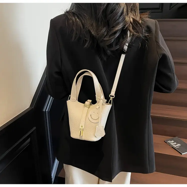 Women's Yellow Litchi Pattern Bucket Bag 2025 — feature 42