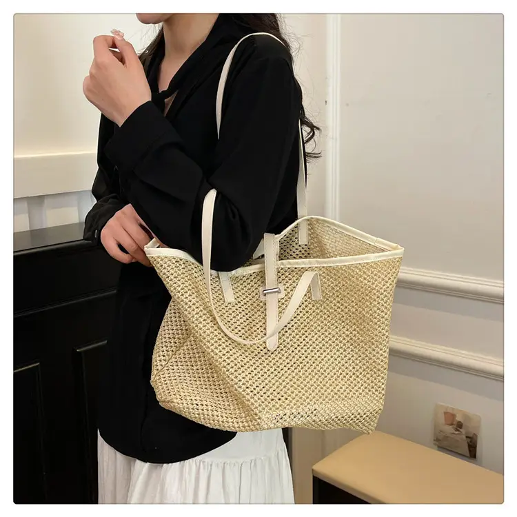 Straw Woven Shoulder Bag with Metal Hook — feature 14