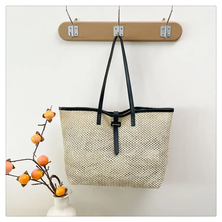 Straw Woven Shoulder Bag with Metal Hook — feature 23