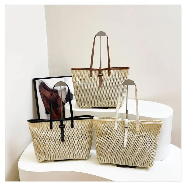 Straw Woven Shoulder Bag with Metal Hook — feature 25