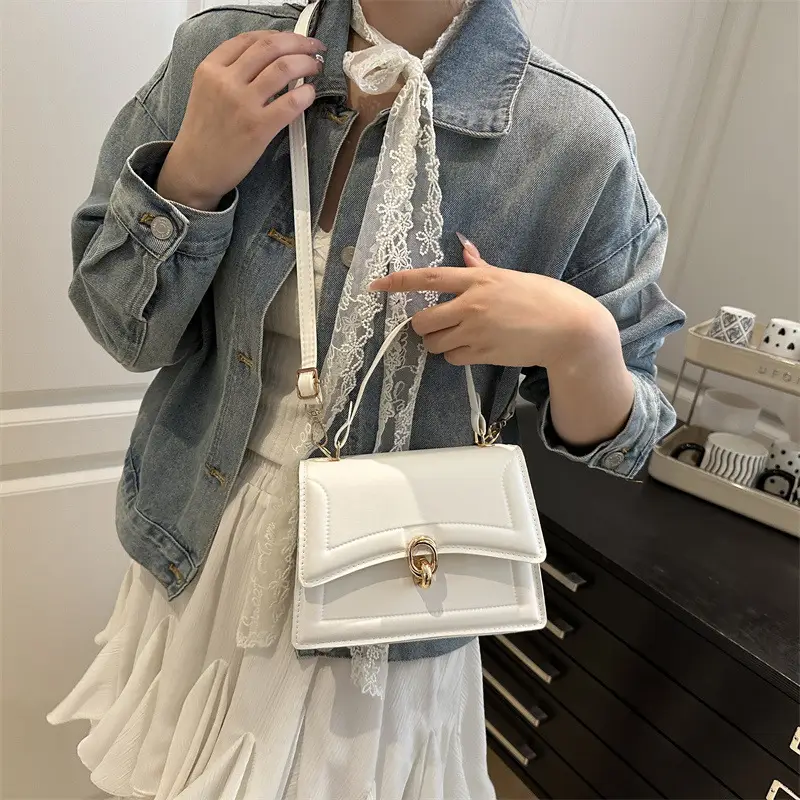 2025 Women's Crossbody & Shoulder Bags in Trendy Colors
