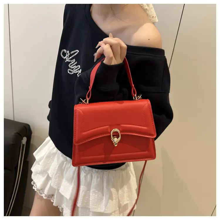 2025 Women's Crossbody & Shoulder Bags in Trendy Colors — feature 18