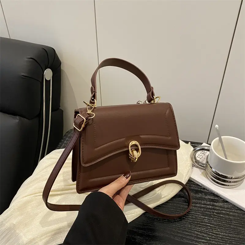 2025 Women's Crossbody & Shoulder Bags in Trendy Colors