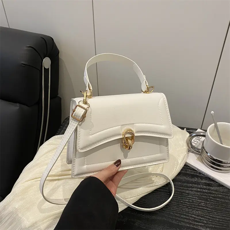 2025 Women's Crossbody & Shoulder Bags in Trendy Colors