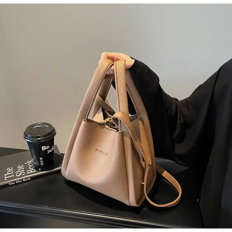 Vintage Niche Women's 2025 Crossbody Bag Brown Leather — feature 31