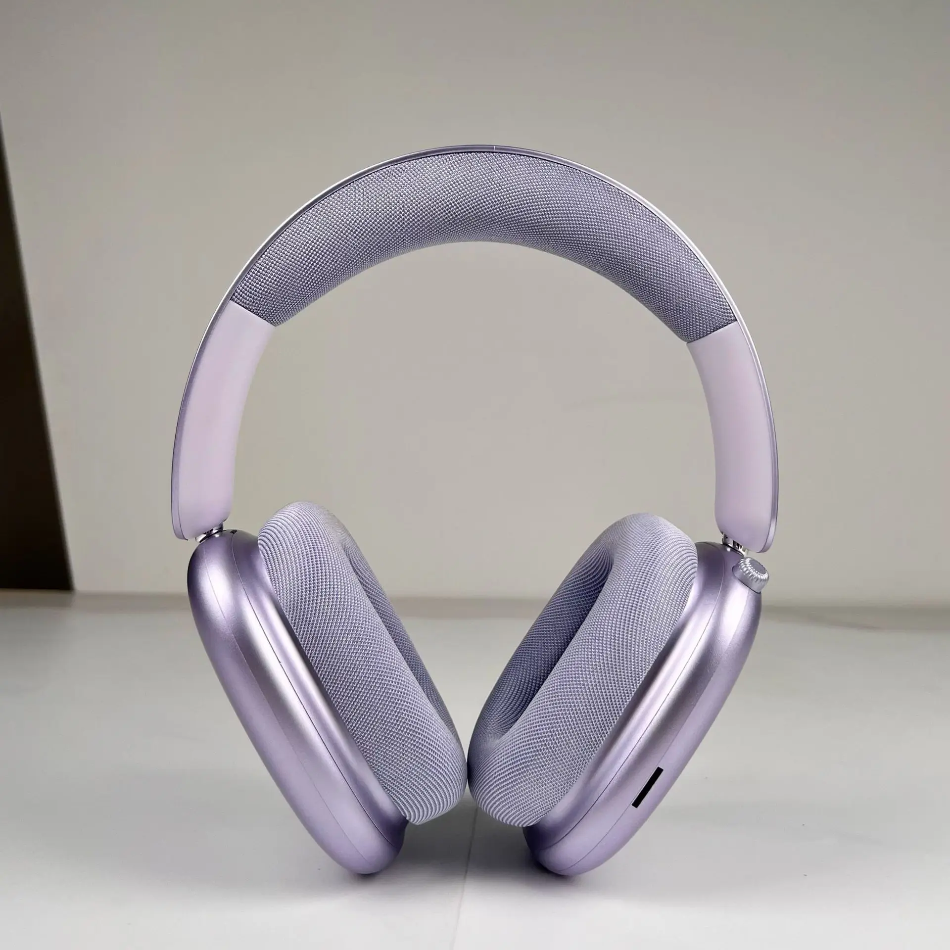 2026 Black Over-Ear Noise Cancelling Headphones Bluetooth