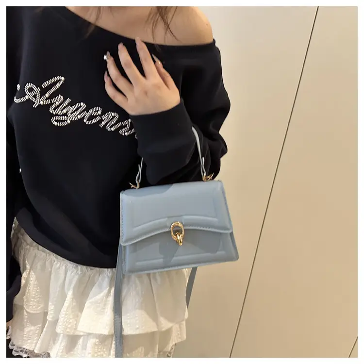 Women's Cream Leather Shoulder Crossbody Bag 2025 — feature 16