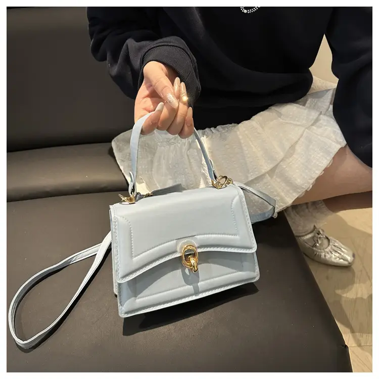 Women's Cream Leather Shoulder Crossbody Bag 2025 — feature 18