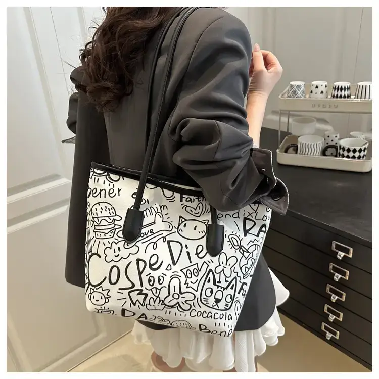 Large Printed Shoulder Tote Bag for Women 2025 — feature 9
