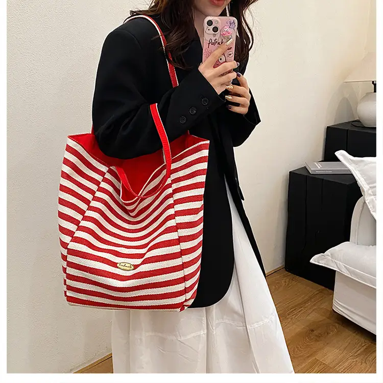 Women Casual Striped Shoulder Bag 2025 — feature 12
