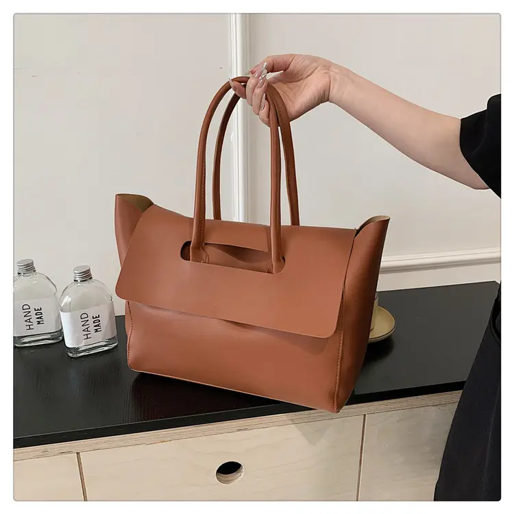 White Women's Large Capacity Wing Bag with Handle — feature 14