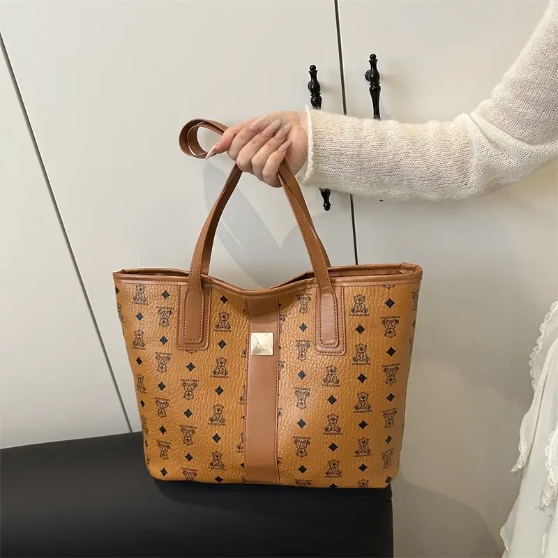 Women's Trendy Print Tote Bag Large Capacity Lightweight Student Bag - Image 3