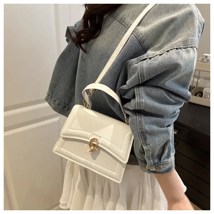 Red Lock Buckle Women's Shoulder Bag with Long Strap — feature 10