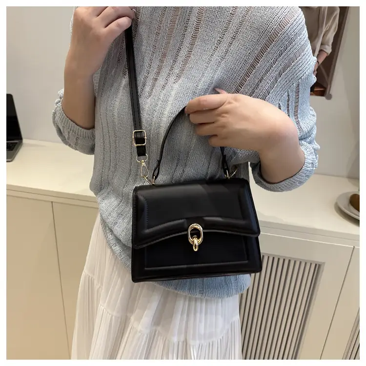 Red Lock Buckle Women's Shoulder Bag with Long Strap — feature 20