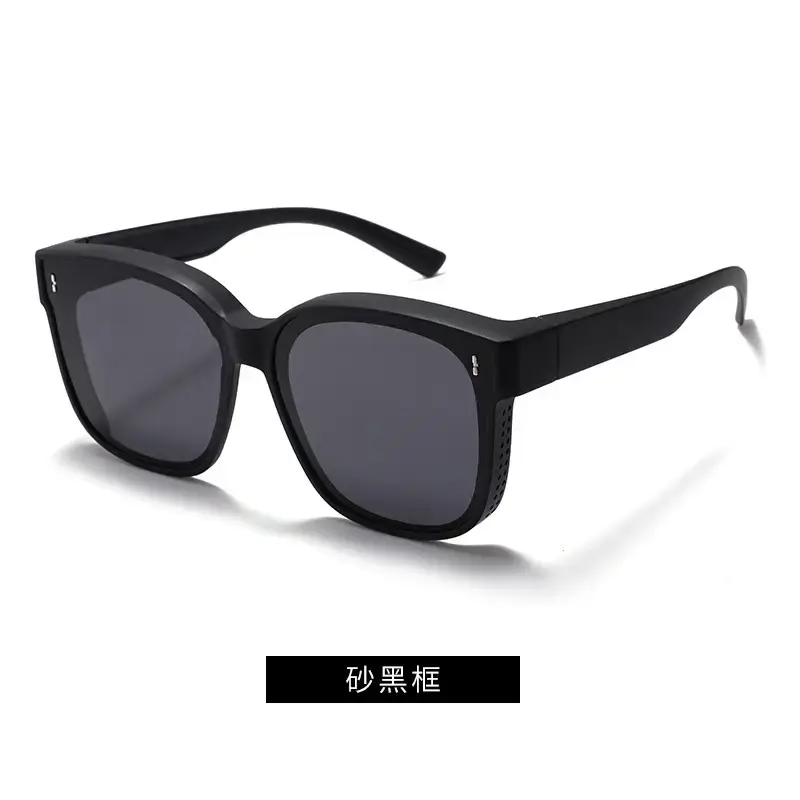 Men Women Anti-UV Polarized Sunglasses Black