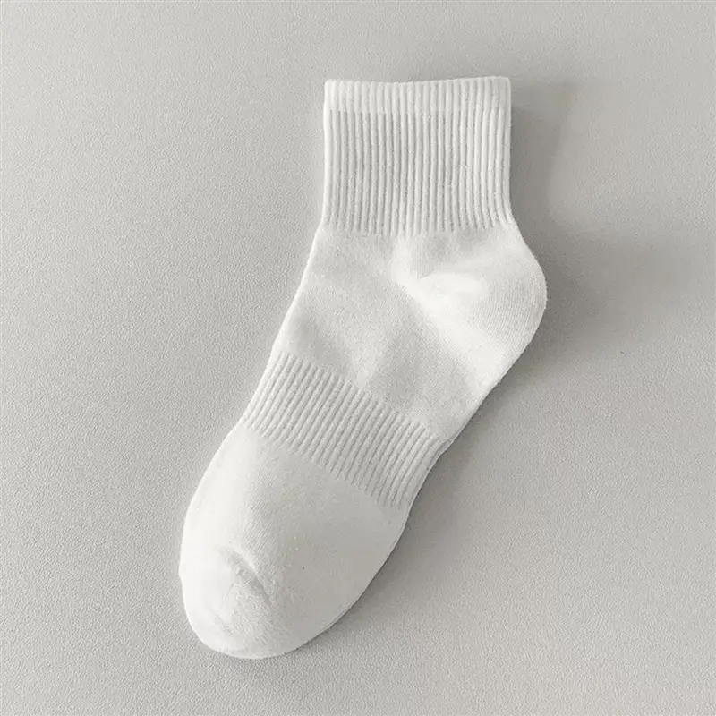 Disposable Daily White Socks for Men and Women, Autumn and Winter Women's Mid-Calf Socks, Solid Color No-Show Socks, Sports Compression Basketball Cotton Socks