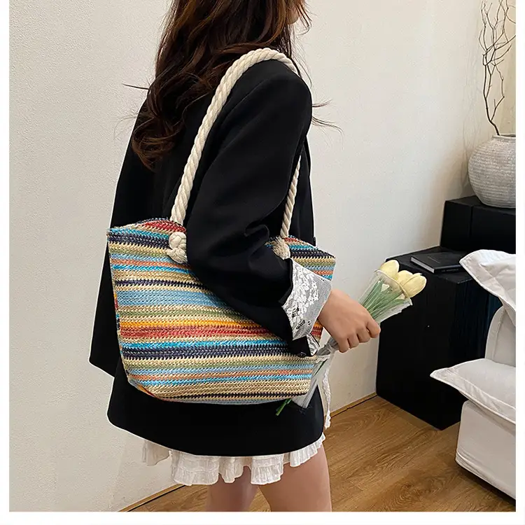 Straw Bag for Summer Beach Vacation Fashion Trend — feature 13