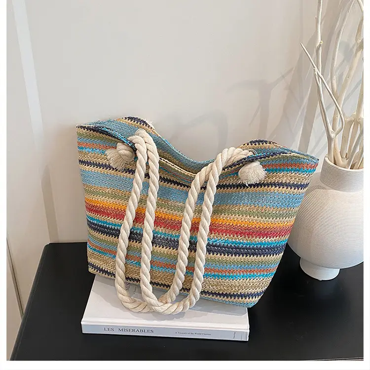 Straw Bag for Summer Beach Vacation Fashion Trend — feature 9
