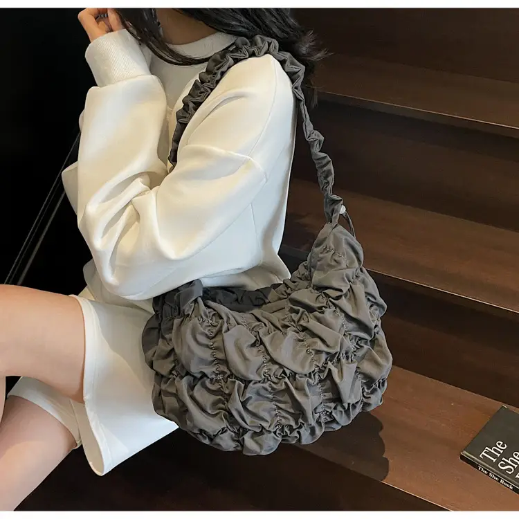 Black Pleated Bubble Shoulder Bag for Girls — feature 18