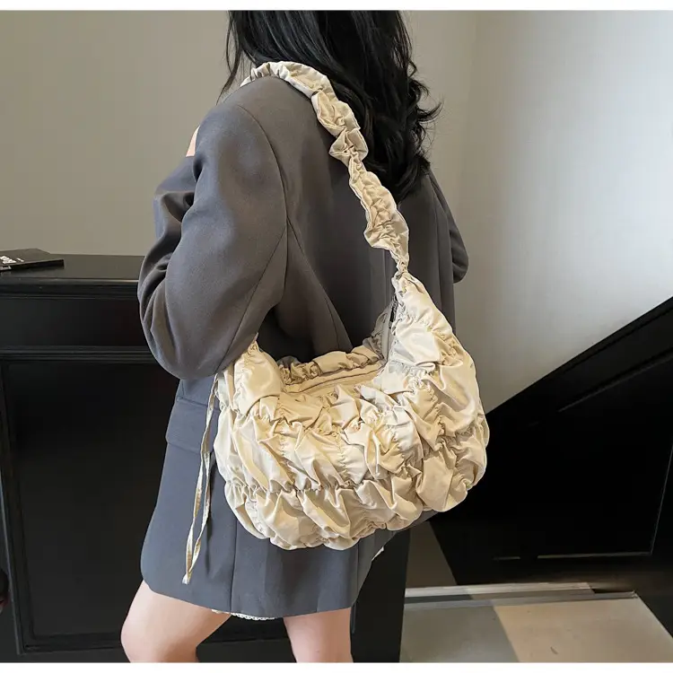 Black Pleated Bubble Shoulder Bag for Girls — feature 42
