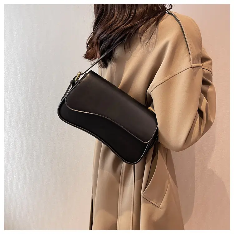 Small Brown Leather Crossbody Bag for Women 2025 — feature 13
