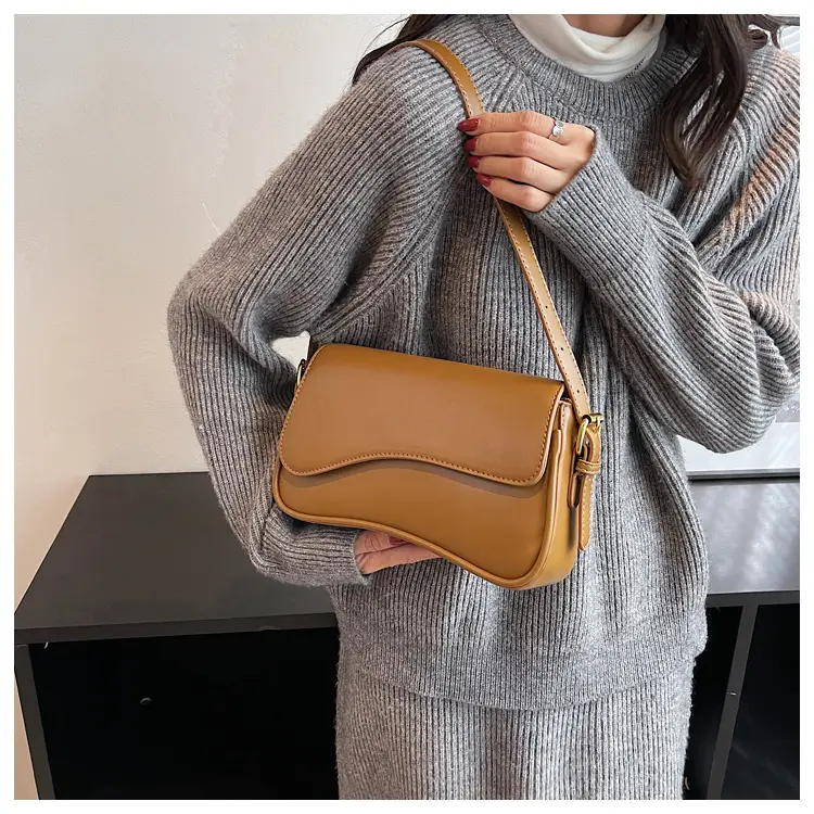 Small Brown Leather Crossbody Bag for Women 2025 — feature 17