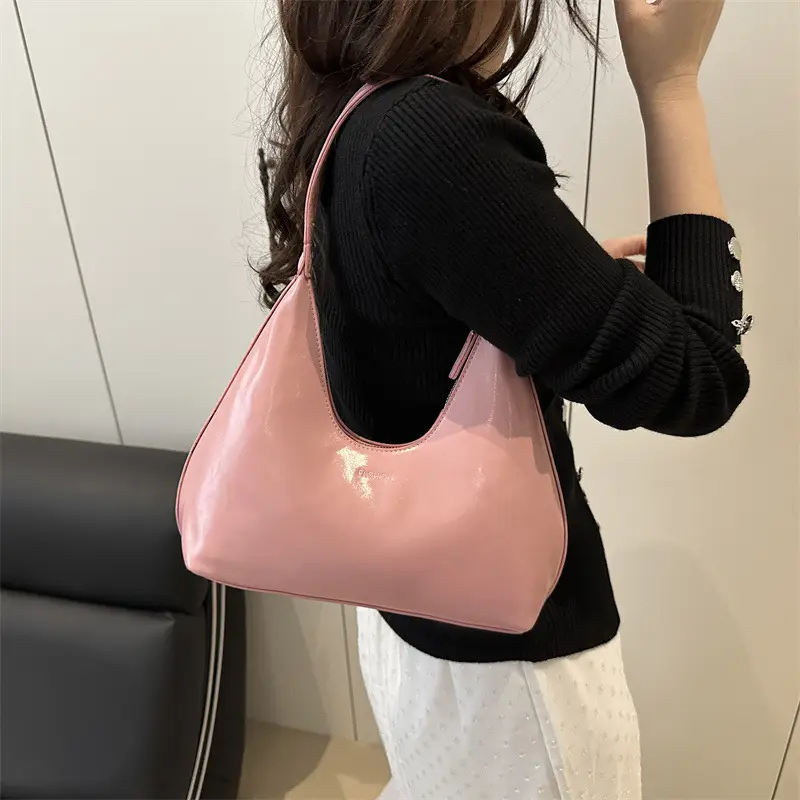 Pink Retro Shoulder Bag for Women 2025