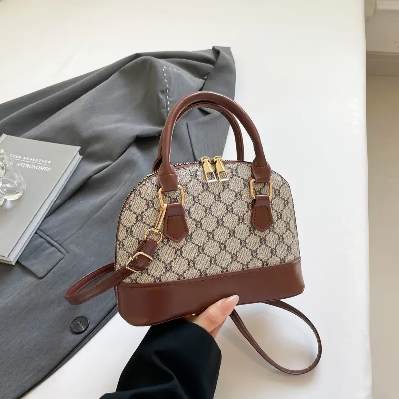 2025 Summer Casual Shell Bag White Red Handle - Image 4