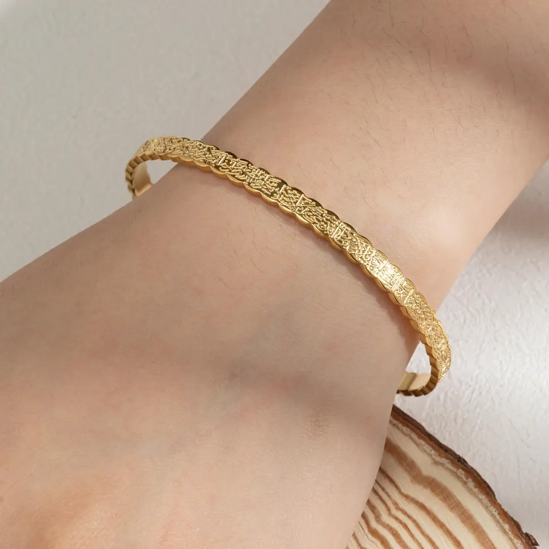 Cross-Border Ayatul Kursi C-Shaped Open Titanium Steel Women's Bracelet Arabic 6mm Stainless Steel Non-Fading Bracelet