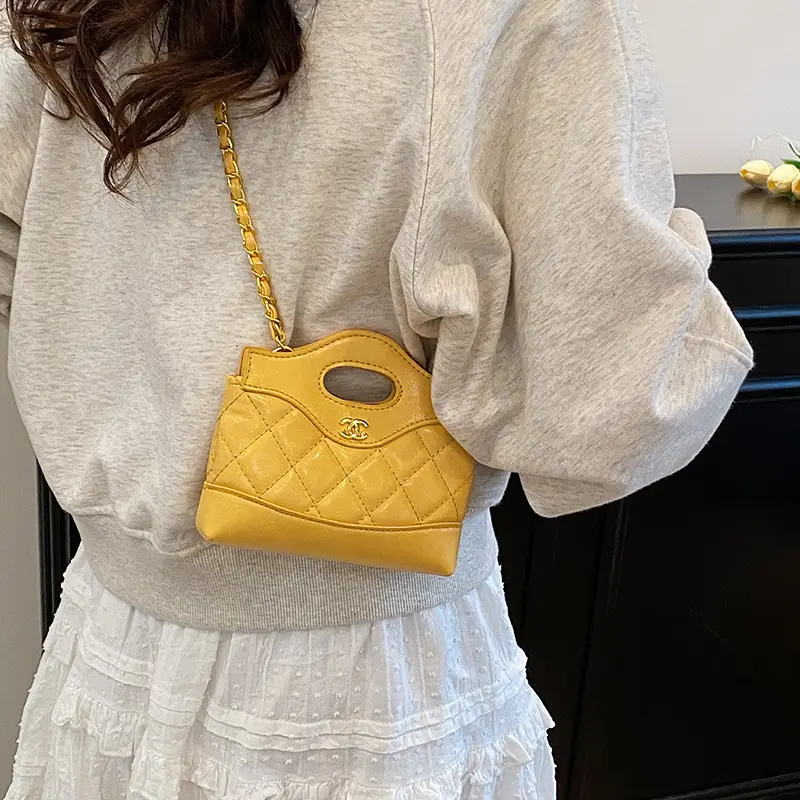 Lingge Embroidery Women's Multi Color Chain Shoulder Bag