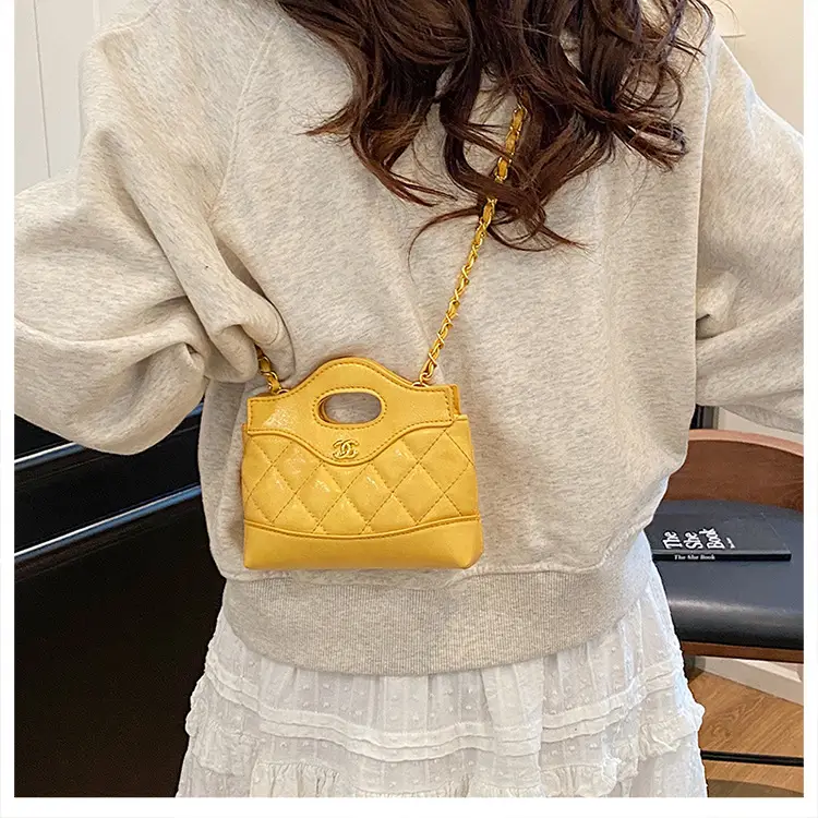 Lingge Embroidery Women's Multi Color Chain Shoulder Bag — feature 21