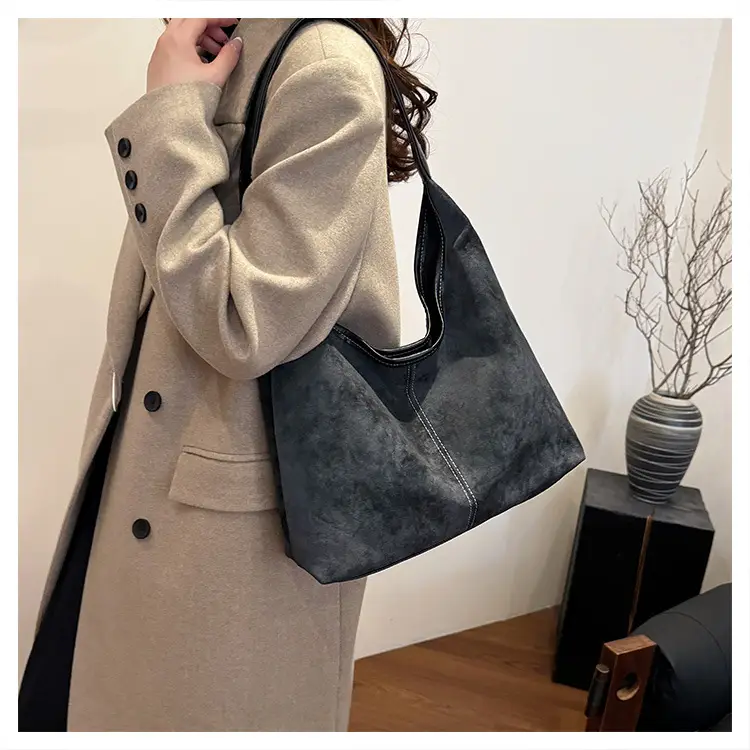 Women's Brown Suede Shoulder Bag Large Capacity — feature 18