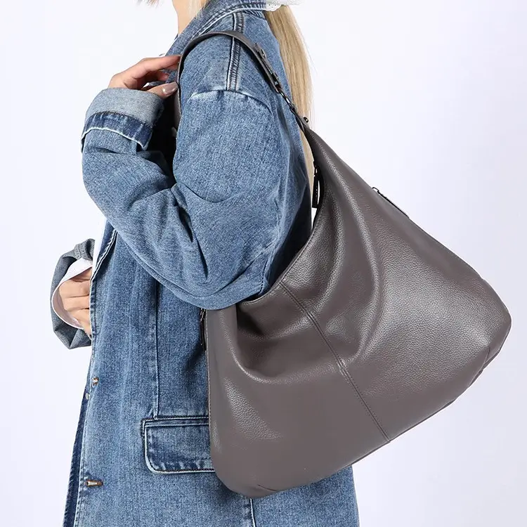 Large Capacity Leather Tote Bag for Women European American Retro Design