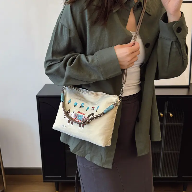 Women's Embroidered Crossbody Bag Olive Green 2025 Spring - Image 5