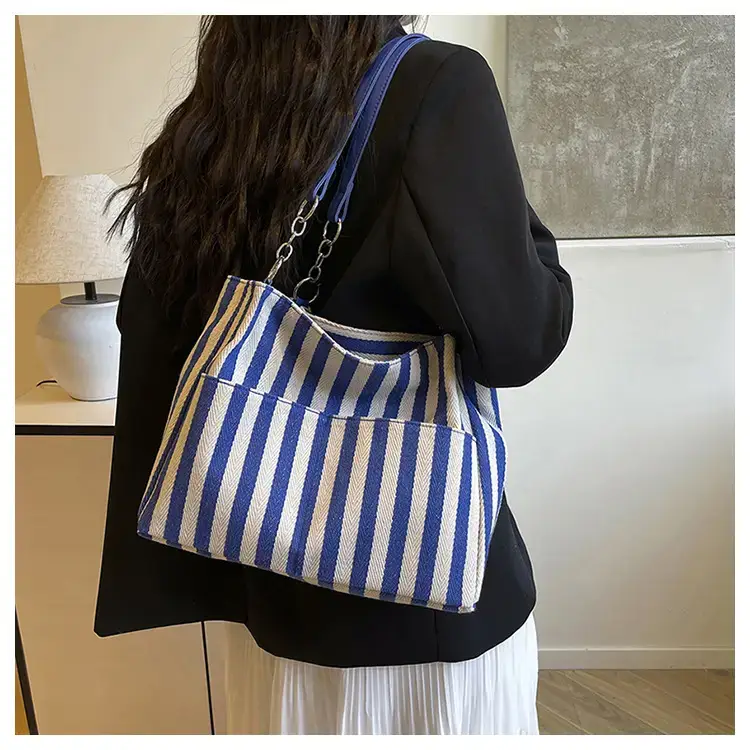 Cross-Border Korean Large Striped Tote Bag — feature 11