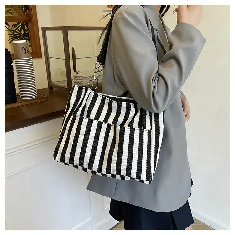 Cross-Border Korean Large Striped Tote Bag — feature 13