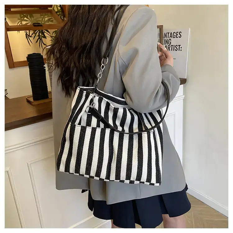Cross-Border Korean Large Striped Tote Bag — feature 16