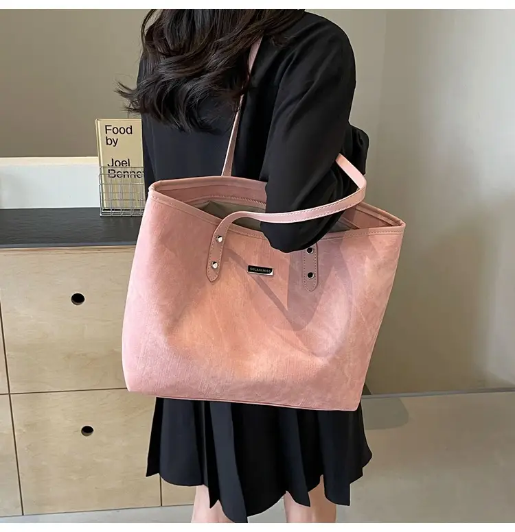 Women's Beige Large Capacity Shoulder Tote Bag 2025 — feature 46