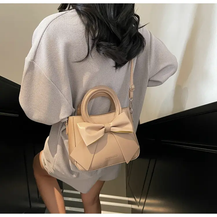 Women's Elegant Bowknot Shoulder Bag Beige — feature 10