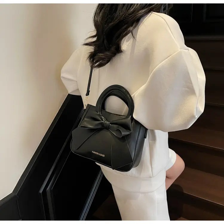 Women's Elegant Bowknot Shoulder Bag Beige — feature 16