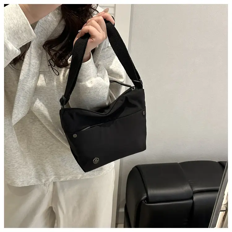 Black Nylon Crossbody Bag Lightweight Large Capacity 2025 β feature 19