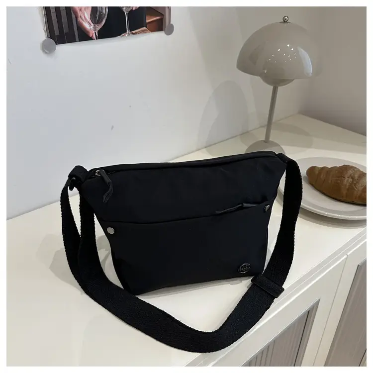 Black Nylon Crossbody Bag Lightweight Large Capacity 2025 β feature 23