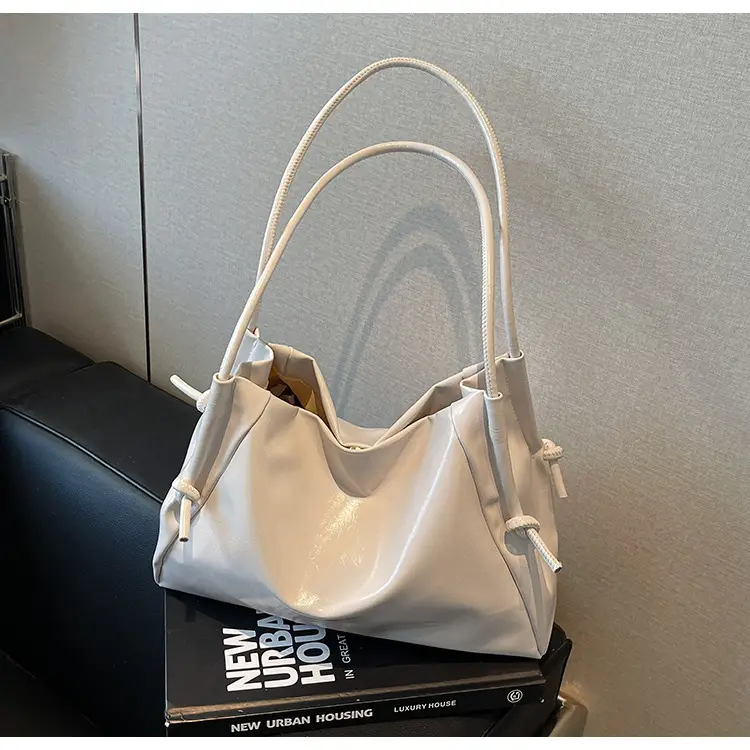 Stylish White Shoulder Bag for Women — feature 15