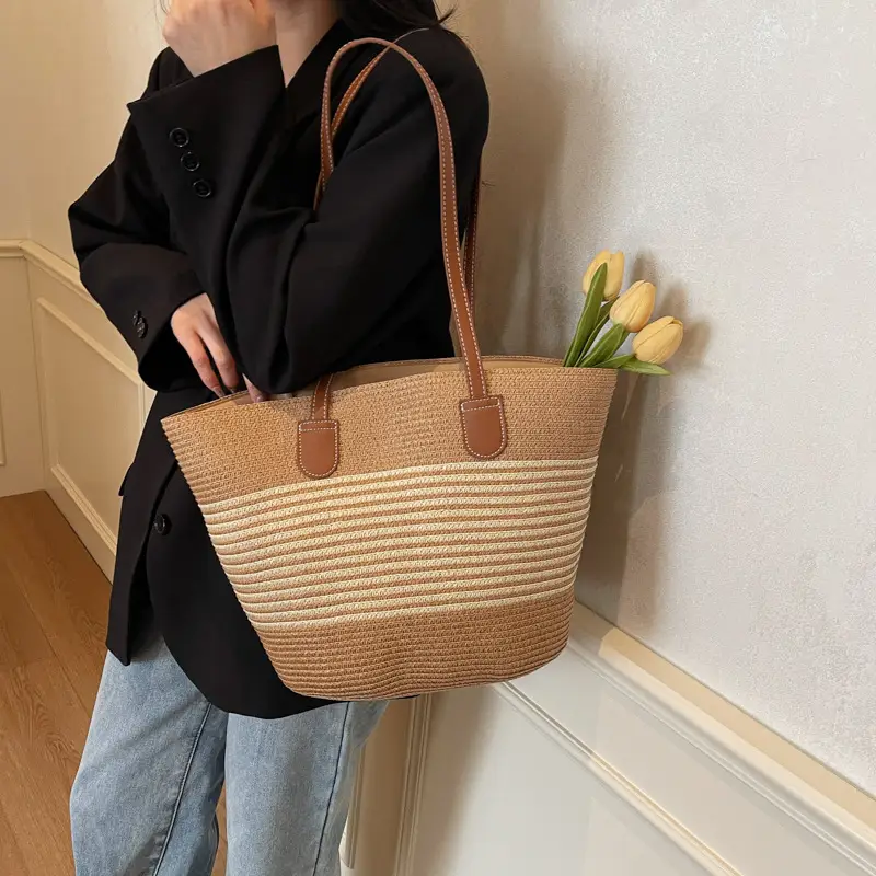 Women Straw Tote Bag Large Capacity Summer Shoulder Bag - Image 8