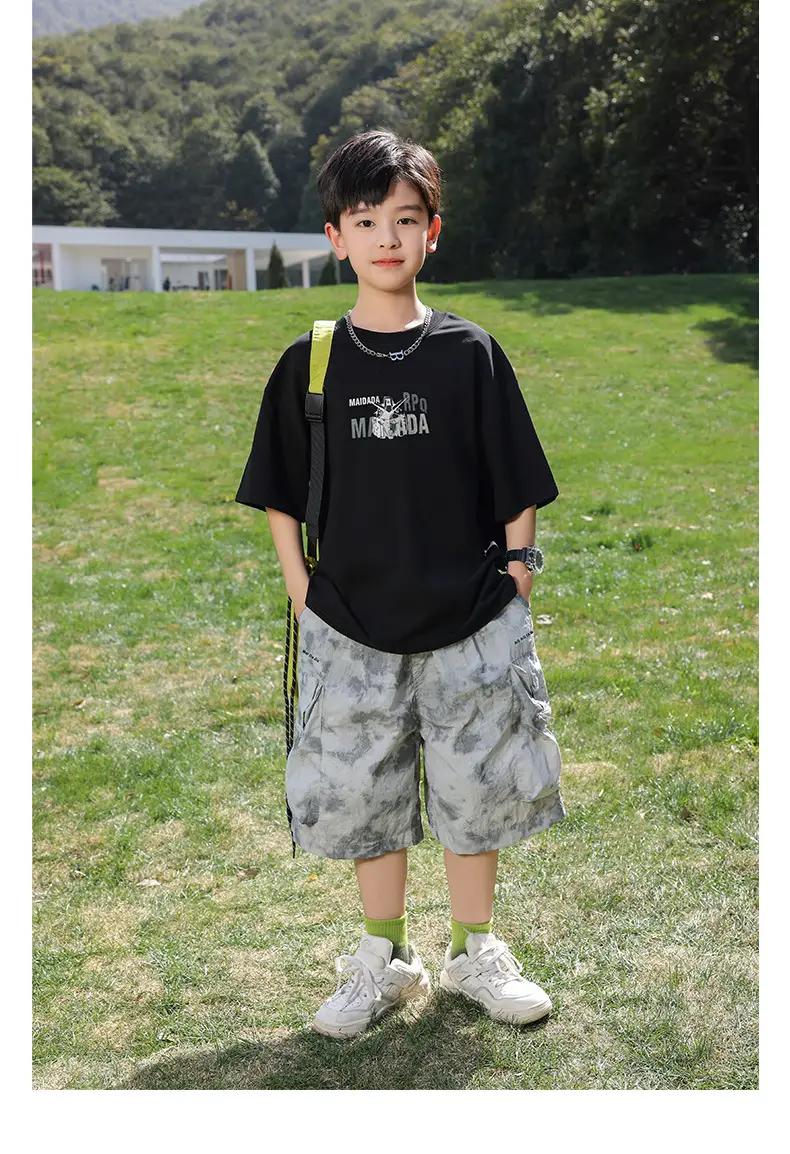2026 Summer Boys Light Blue Printed T-Shirt — feature 31