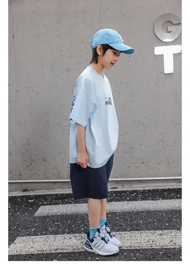 2026 Summer Boys Light Blue Printed T-Shirt — feature 38