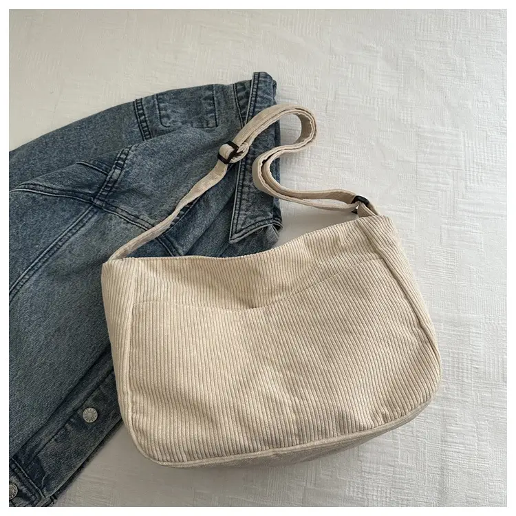 New Style Relaxed Corduroy Shoulder Bag for Women Large Capacity Crossbody Bag Korean Fashion Commuter Tote Bag Trendy Luggage and Leather Goods - Image 3