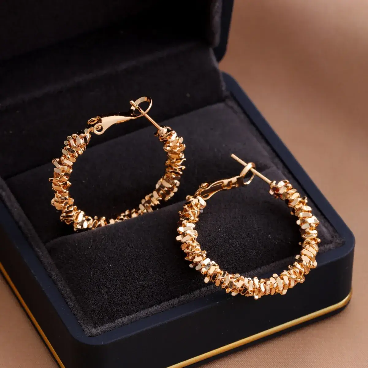 European American Textured Gold Earrings Set